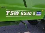 Napis na boku skrzyni ładunkowej rozrzutnika obornika model TSW 6240 S 