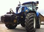 Przedni TUZ w ciągniku New Holland T 6080