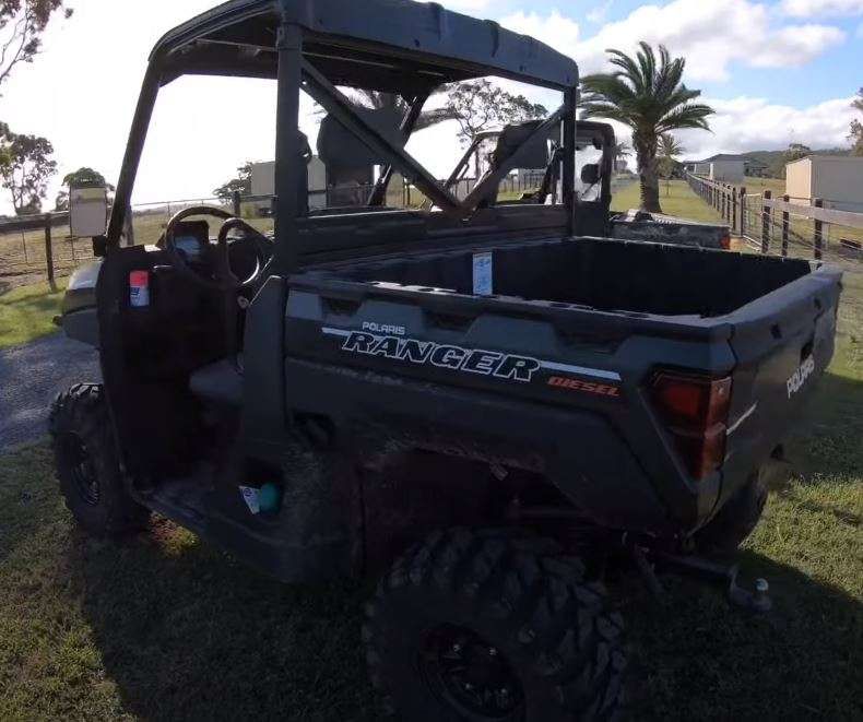 Polaris Ranger Diesel z pięknym krajobrazem