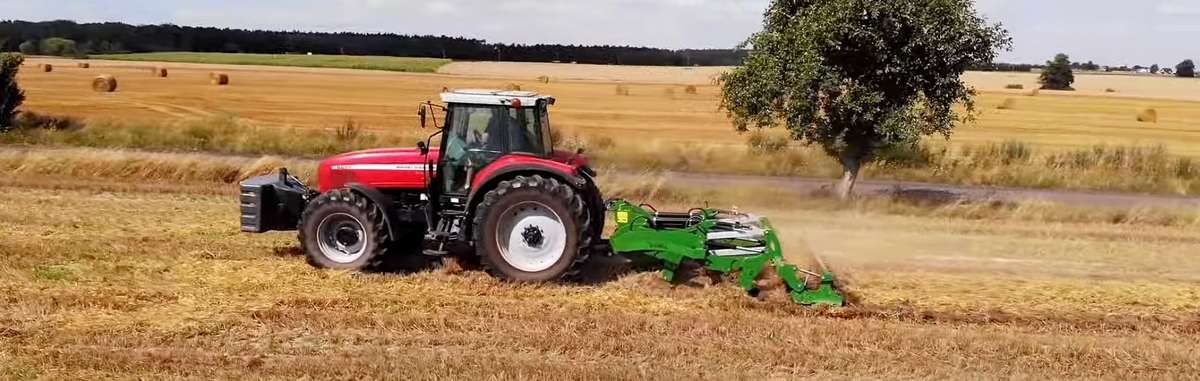 Pług dłutowy Tolmet RAPTOR z ciągnikiem Massey Ferguson