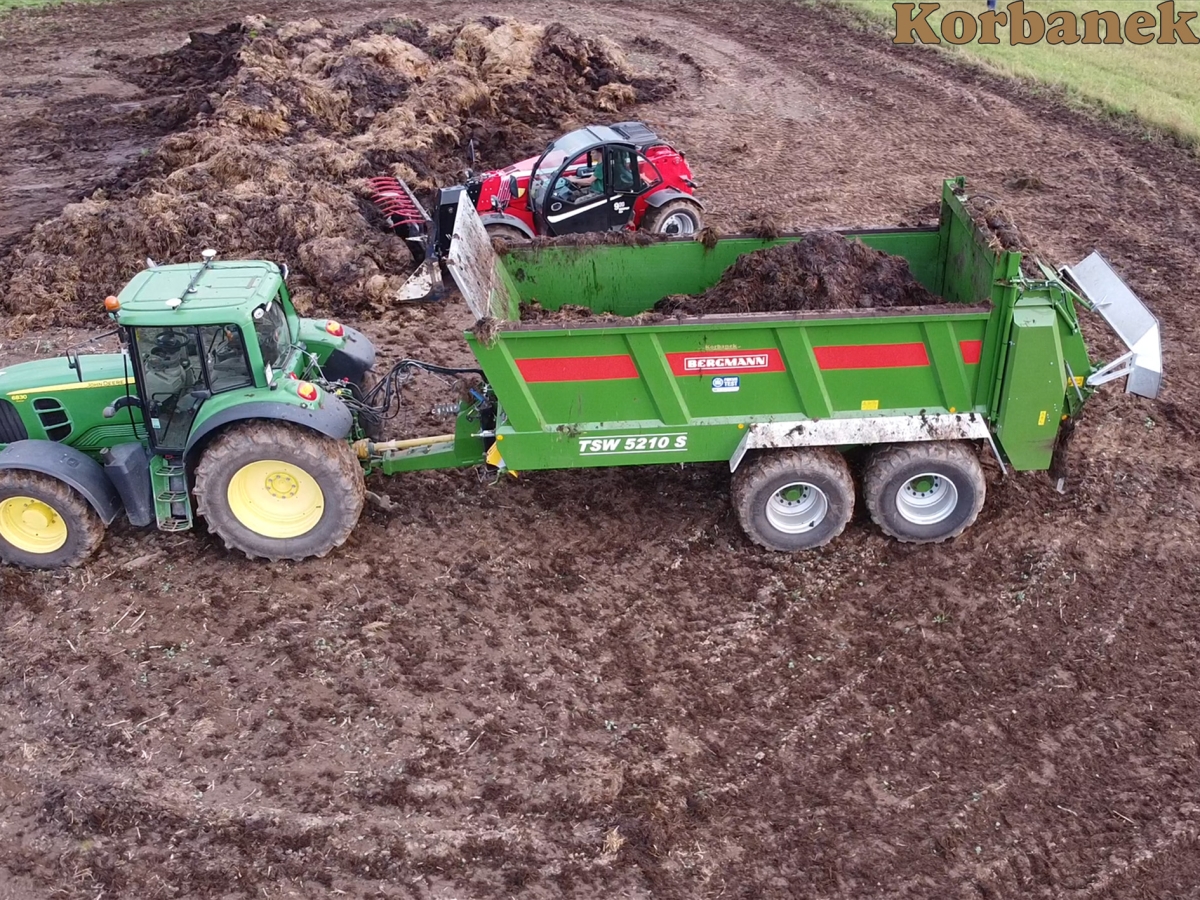 John Deere z Bergmannem