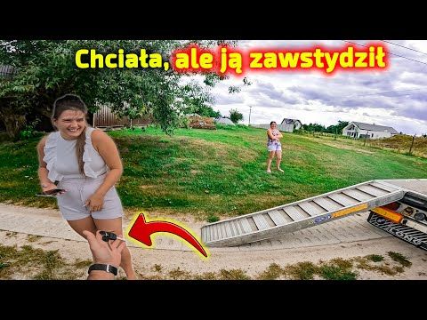 Embedded thumbnail for Rozładunek na pokaz przy sąsiadach nowy nabytek dla NIEJ?Tomek przywozi ciągnik ARBOS 5130[Korbanek]